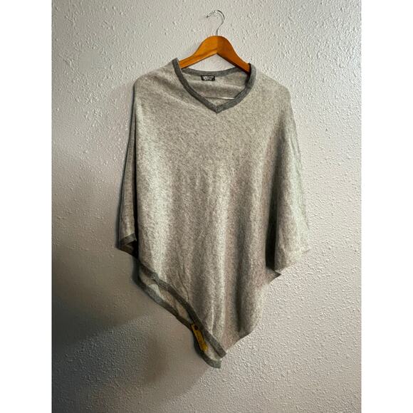 Himalayan Clothing Jackets & Blazers - Handmade Himalayan Cashmere Cape - Soft & Unique